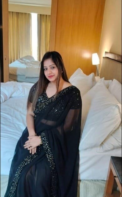 Call Girls in Tilak Nagar