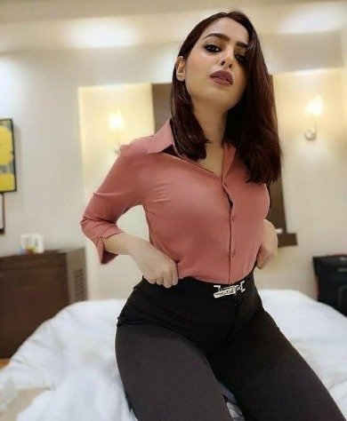 Call Girls in Tilak Nagar