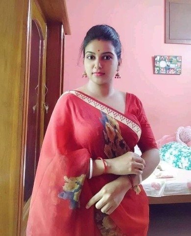 female Call Girls in Tilak Nagar